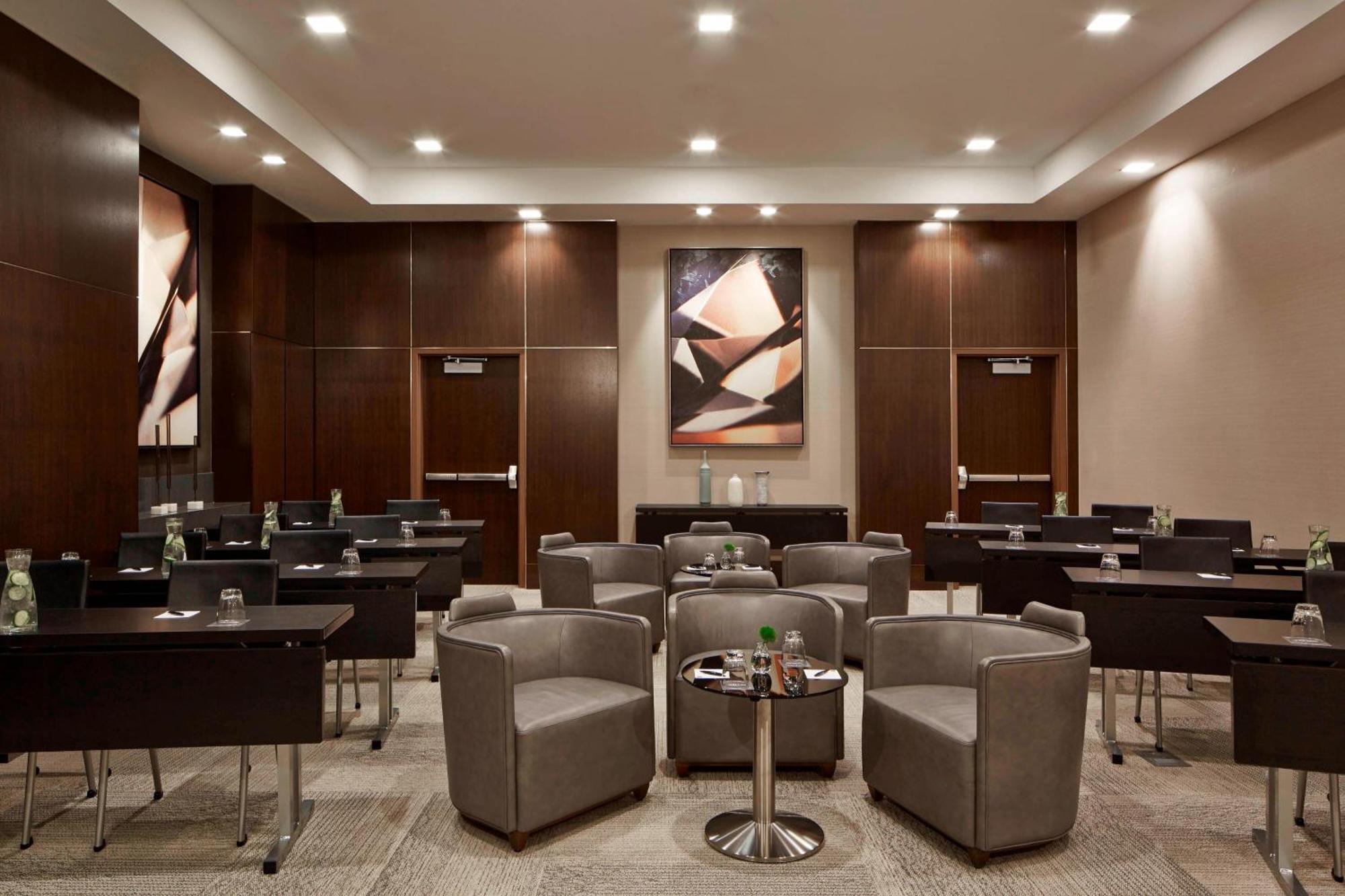 Ac Hotel By Marriott Minneapolis Downtown Buitenkant foto